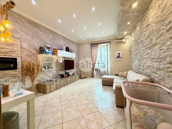 appartamento in vendita a Napoli in zona San Pietro a Patierno