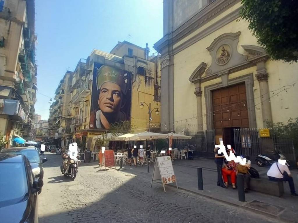 appartamento in vendita a Napoli in zona Pendino / San Giuseppe