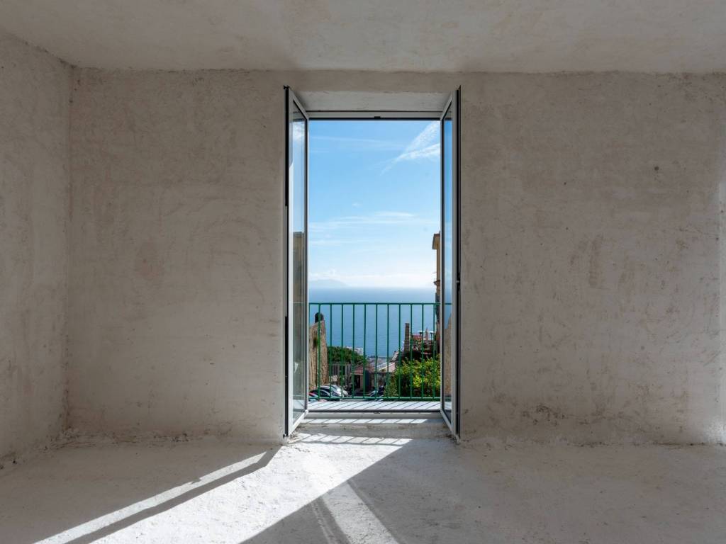 casa indipendente in vendita a Napoli in zona Vomero