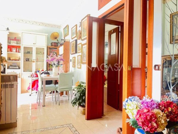 appartamento in vendita a Napoli in zona Arenella