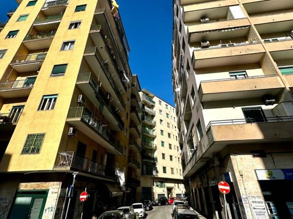 appartamento in vendita a Napoli in zona Fuorigrotta