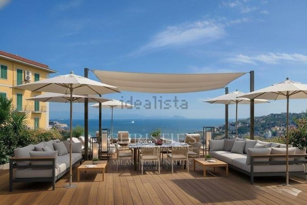 appartamento in vendita a Napoli in zona Vomero