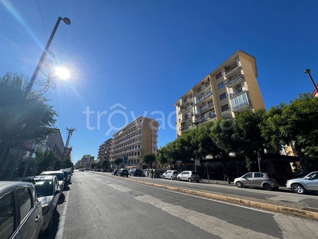 appartamento in vendita a Napoli in zona Mercato