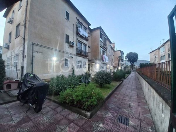 appartamento in vendita a Napoli in zona Fuorigrotta