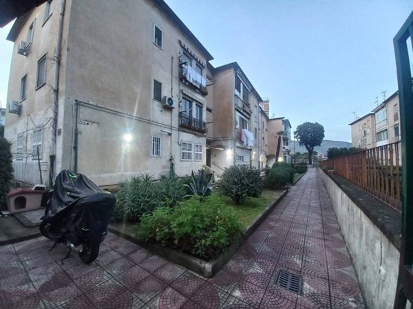 appartamento in vendita a Napoli in zona Soccavo