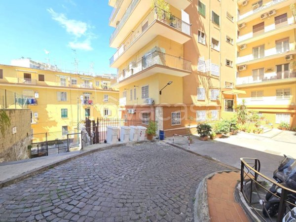 appartamento in vendita a Napoli in zona Arenella