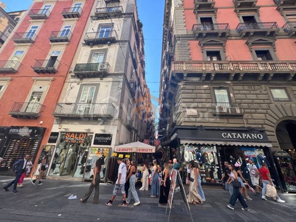 appartamento in vendita a Napoli