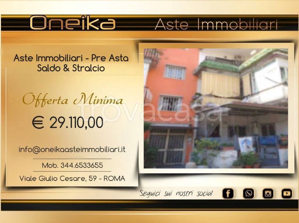 appartamento in vendita a Napoli in zona Pianura