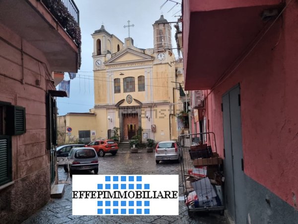 appartamento in vendita a Napoli in zona Posillipo