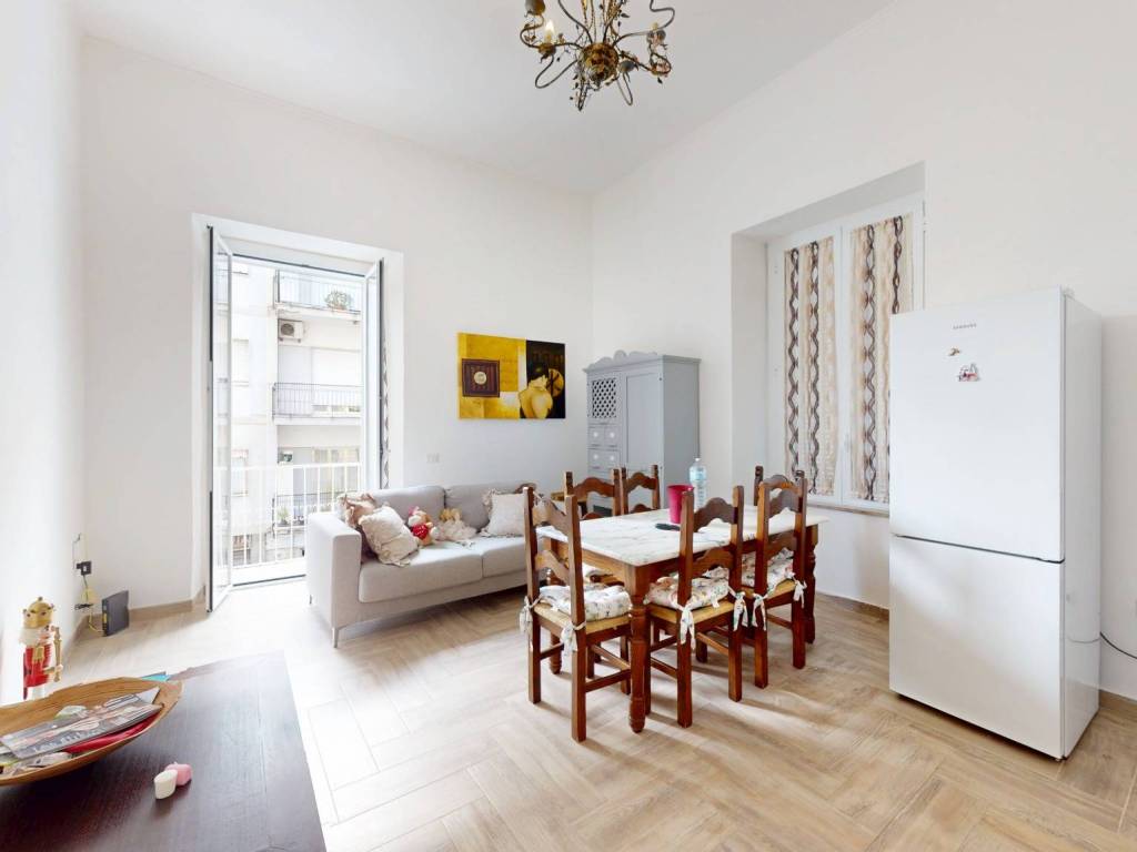 appartamento in vendita a Napoli in zona Capodichino