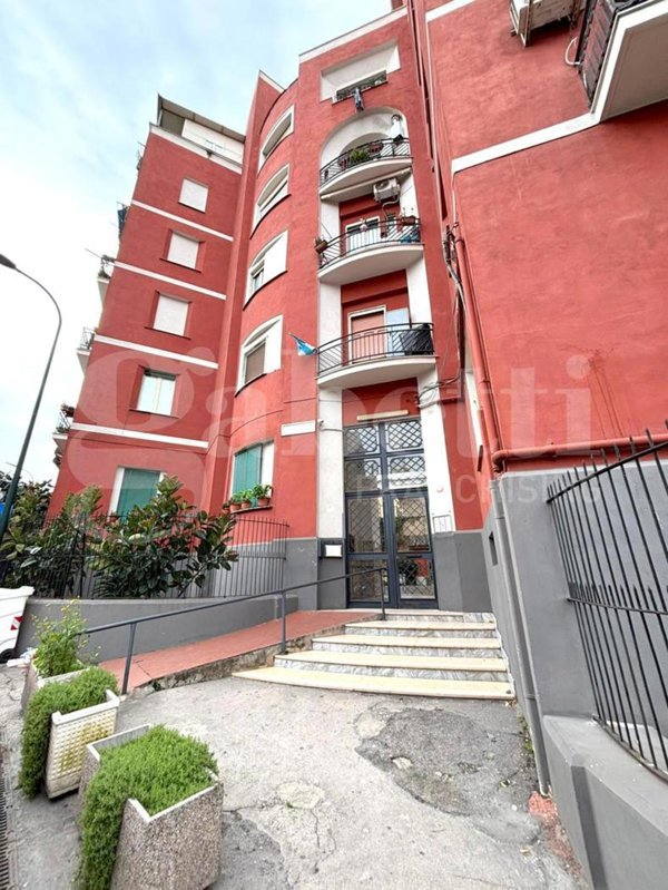 appartamento in vendita a Napoli