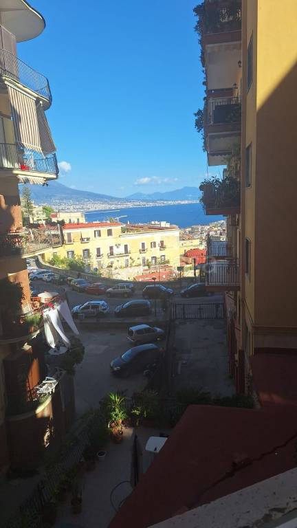 appartamento in vendita a Napoli in zona Vomero