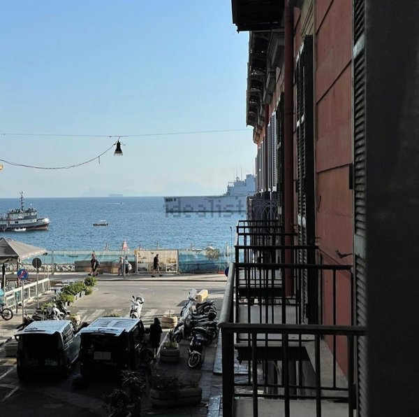 appartamento in vendita a Napoli in zona San Ferdinando