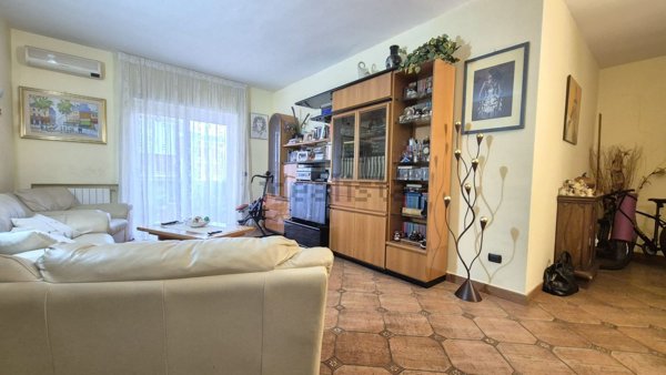 appartamento in vendita a Napoli in zona Fuorigrotta