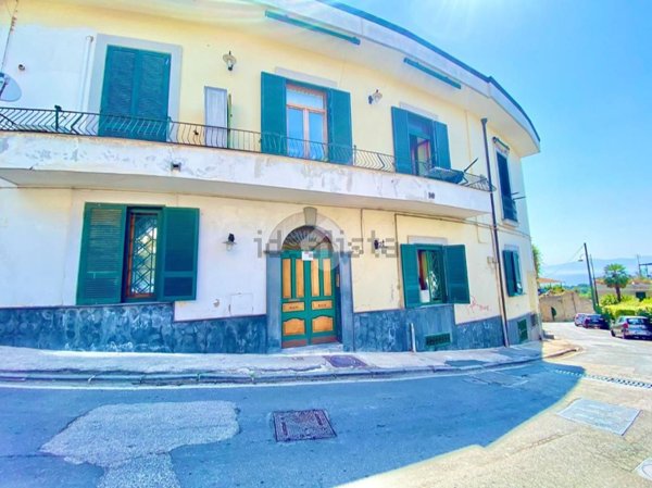 appartamento in vendita a Napoli in zona Posillipo