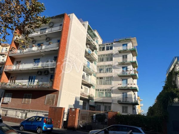 appartamento in vendita a Napoli in zona Posillipo