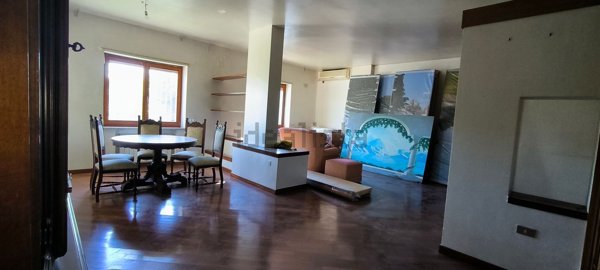 appartamento in vendita a Napoli in zona Capodimonte / Colli Aminei