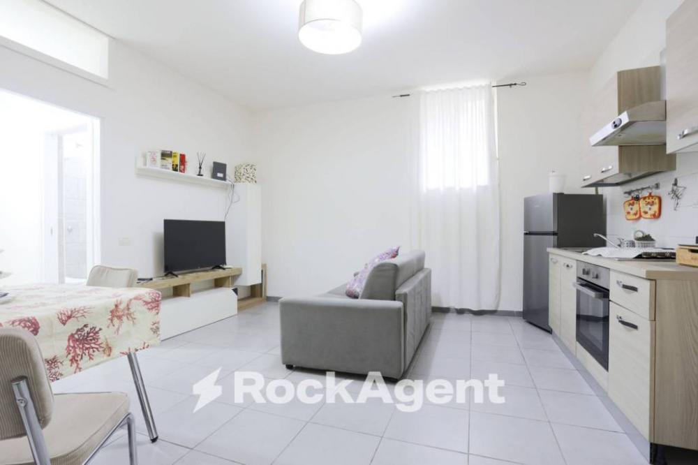 appartamento in vendita a Napoli in zona Mercato