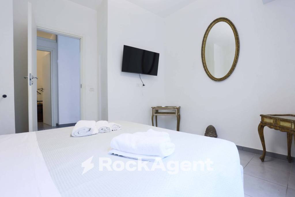 appartamento in vendita a Napoli in zona San Lorenzo