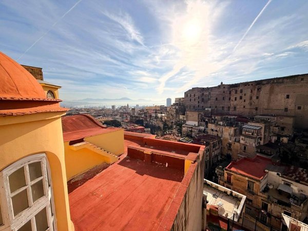 appartamento in vendita a Napoli