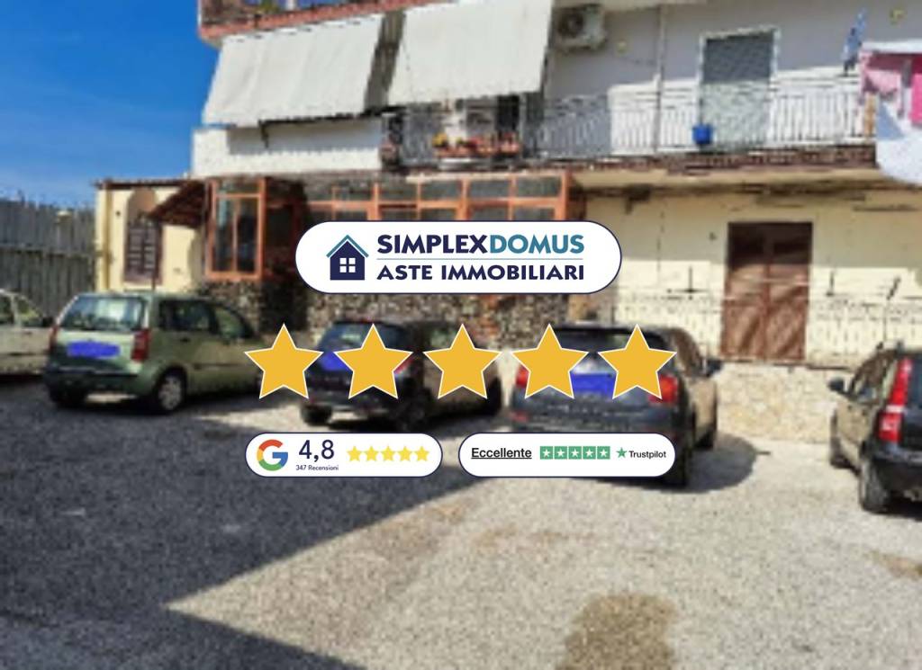 appartamento in vendita a Napoli in zona Pianura