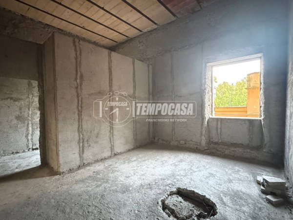 appartamento in vendita a Napoli in zona Stella