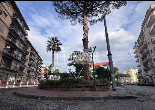 appartamento in vendita a Napoli in zona Capodimonte / Colli Aminei