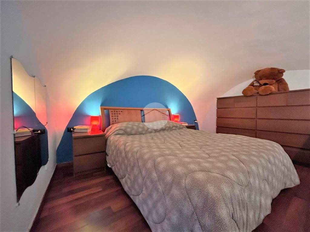 appartamento in vendita a Napoli in zona Arenella