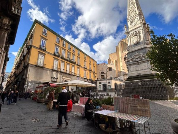 appartamento in vendita a Napoli