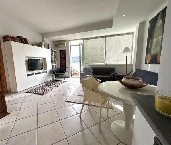 appartamento in vendita a Napoli in zona Bagnoli