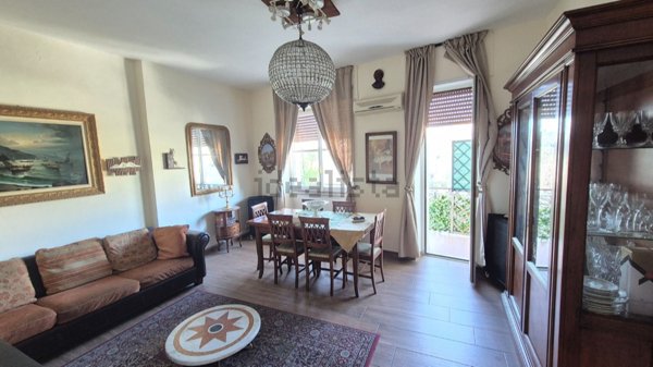 appartamento in vendita a Napoli in zona Bagnoli