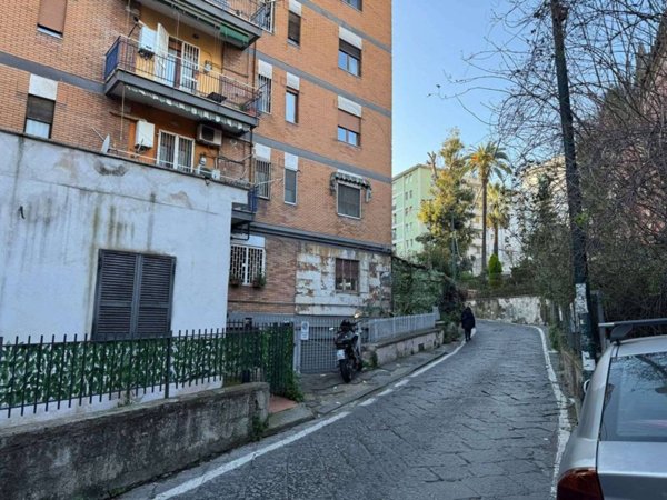appartamento in vendita a Napoli in zona Camaldoli
