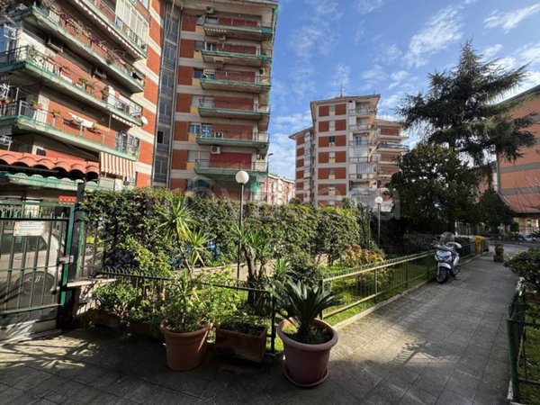 appartamento in vendita a Napoli in zona Ponticelli