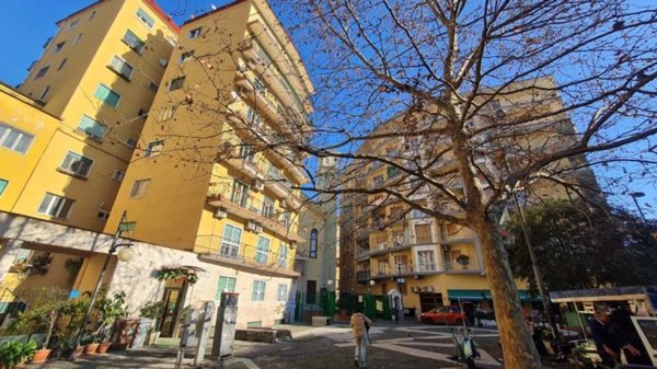 appartamento in vendita a Napoli in zona Avvocata