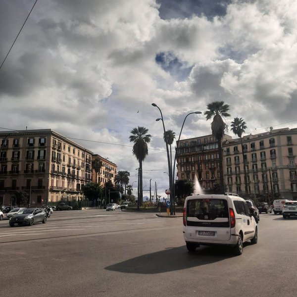 negozio in vendita a Napoli in zona Chiaia