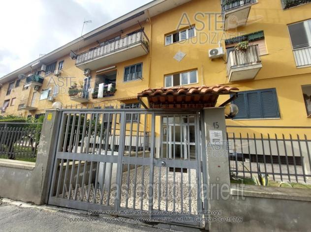 appartamento in vendita a Napoli in zona Soccavo