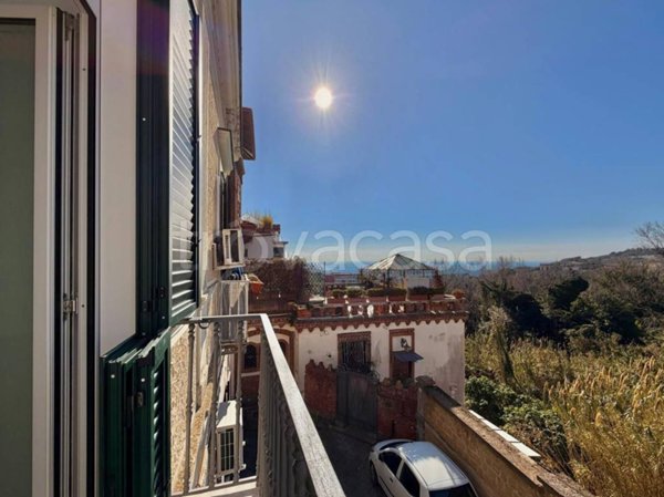 appartamento in vendita a Napoli in zona Posillipo