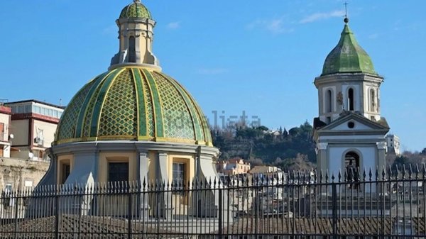 appartamento in vendita a Napoli in zona Capodimonte / Colli Aminei