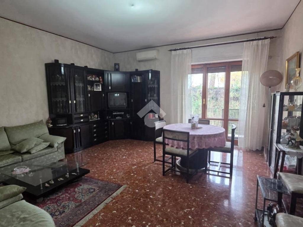 appartamento in vendita a Napoli in zona Chiaiano