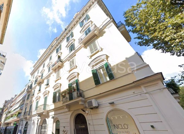 appartamento in vendita a Napoli in zona Vomero