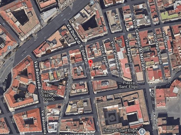 appartamento in vendita a Napoli in zona Pendino / San Giuseppe