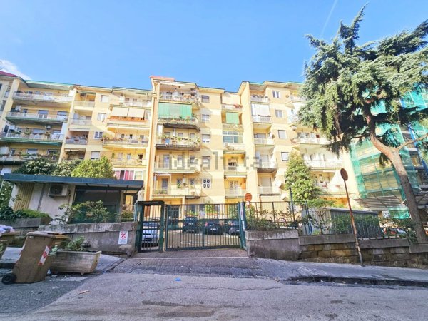appartamento in vendita a Napoli in zona Vomero