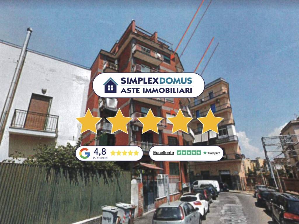 appartamento in vendita a Napoli in zona Bagnoli