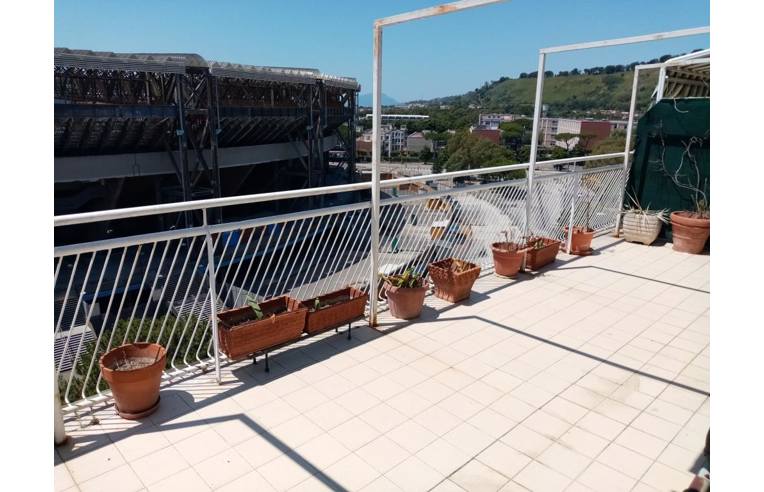 appartamento in vendita a Napoli in zona Fuorigrotta
