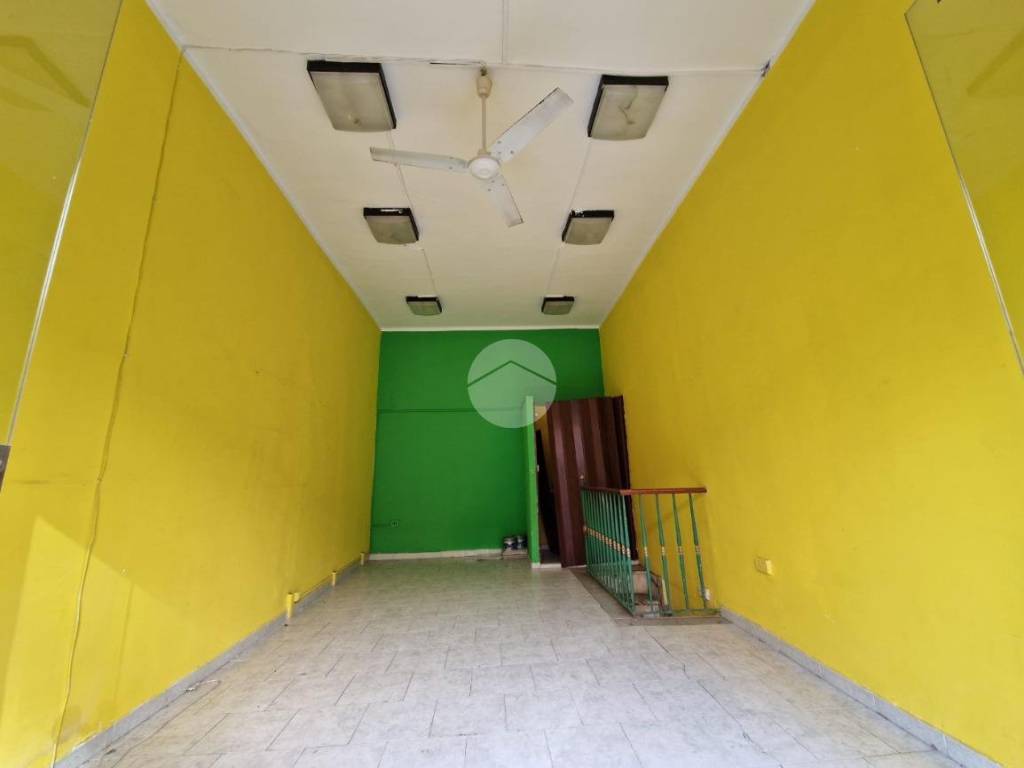 negozio in vendita a Napoli