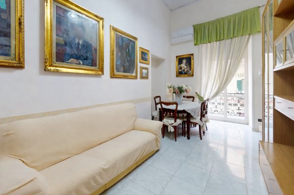 appartamento in vendita a Napoli