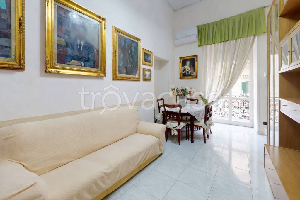 appartamento in vendita a Napoli