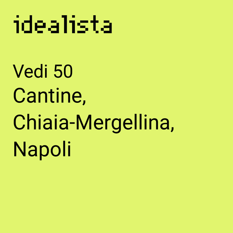 casa semindipendente in vendita a Napoli in zona Chiaia