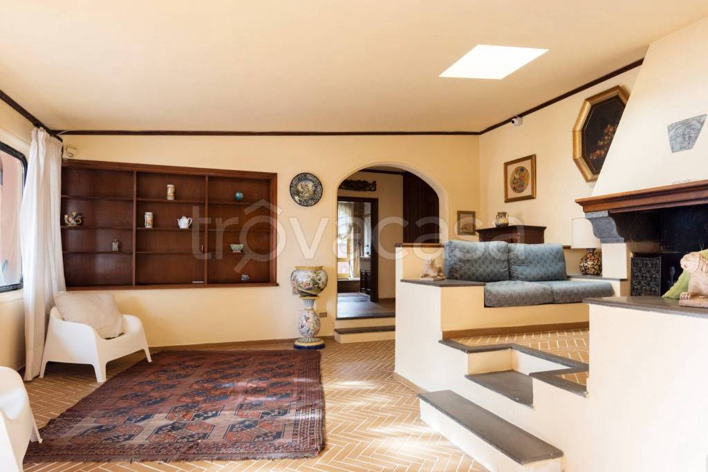 appartamento in vendita a Napoli in zona Posillipo