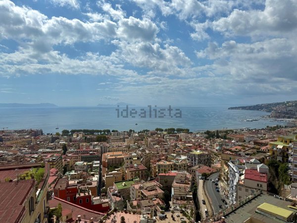 appartamento in vendita a Napoli in zona Vomero